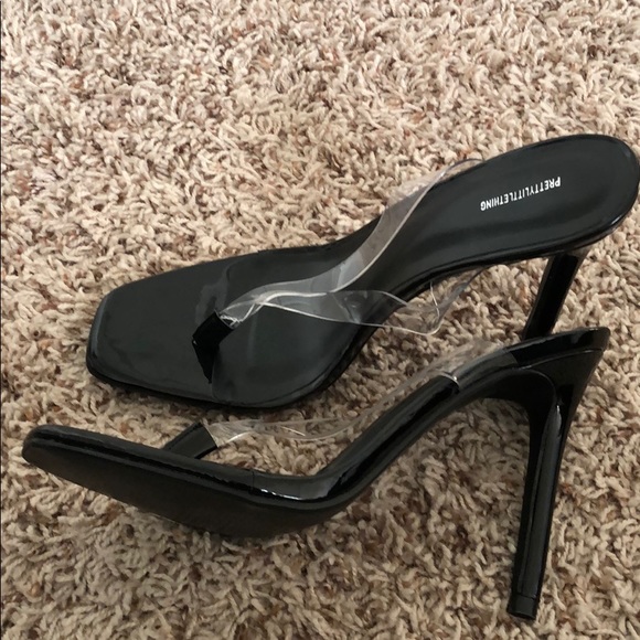 Black Thong Sandal Heels - Picture 1 of 3